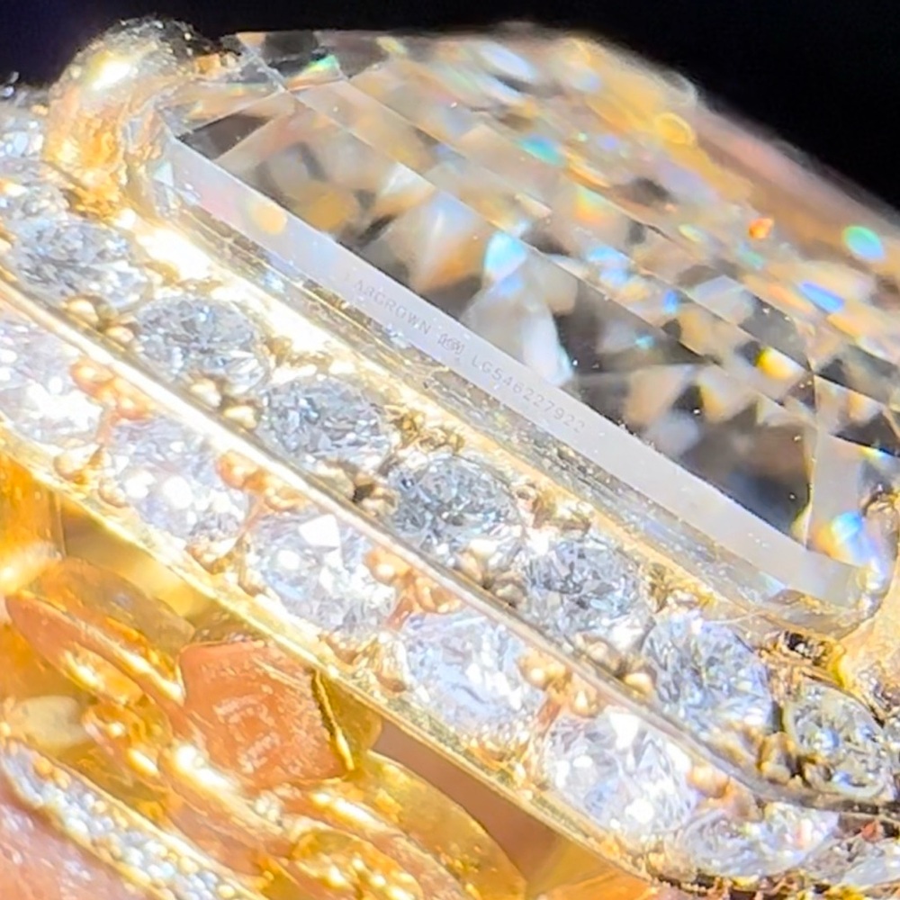 12.2 Carat DIAMOND Emerald Cut Engagement Ring PLATINUM🤩🤩🤩🤩🤩🤩🤩🤩 💎💎💎💎💎💎💎 - Picture 12 of 17